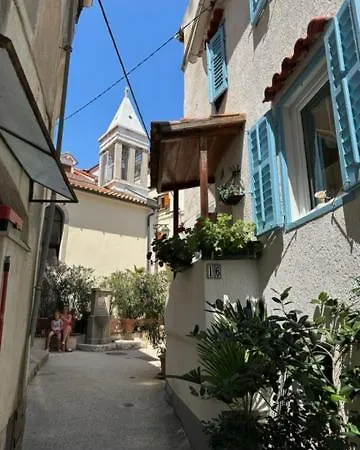 Carpe Diem Apartment